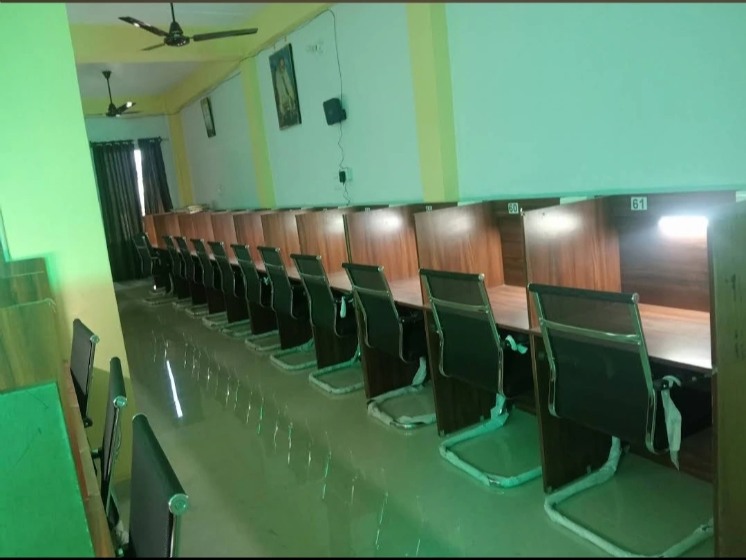 Student preparing for competitive exams at Selection Library Sultanpur